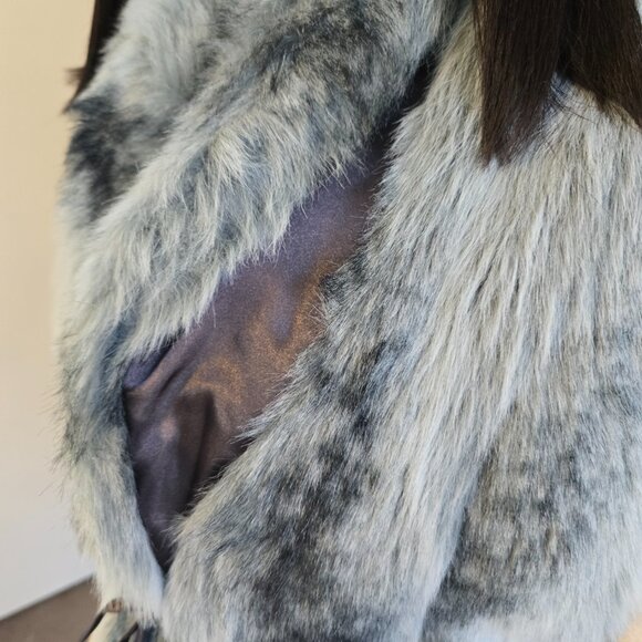 Faux Fur Collared Front Tie Vest, Size Small - Picture 3 of 6